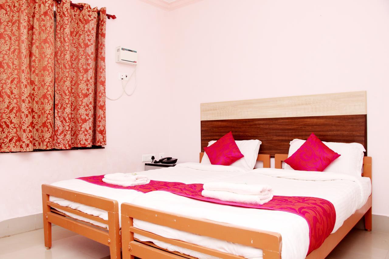 Hotel Royal Grand Days Chennai Zewnętrze zdjęcie