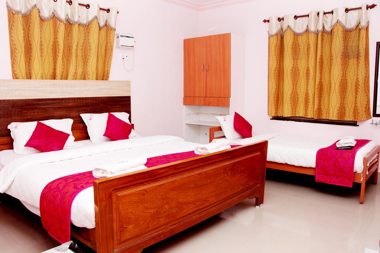 Hotel Royal Grand Days Chennai Zewnętrze zdjęcie