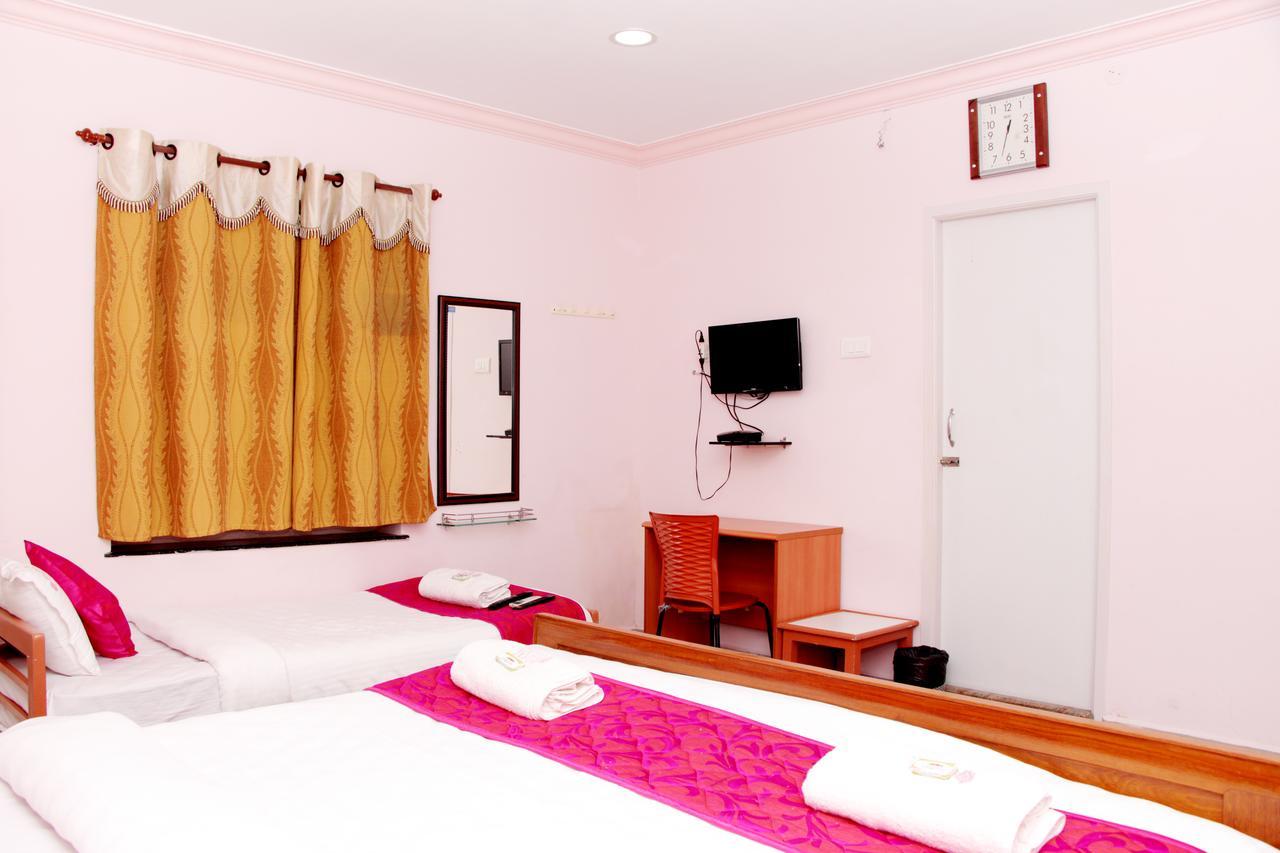 Hotel Royal Grand Days Chennai Zewnętrze zdjęcie